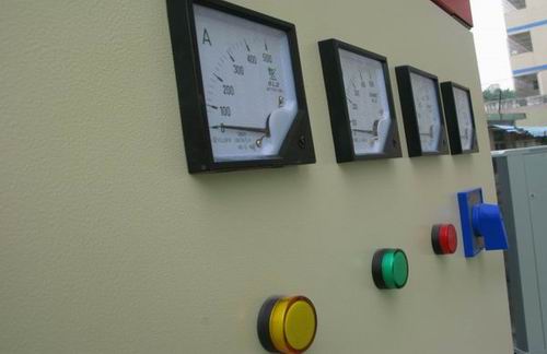 石峰成套配电箱